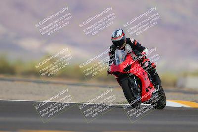 media/Sep-11-2022-SoCal Trackdays (Sun) [[81b7e951af]]/Turn 14 (1130am)/